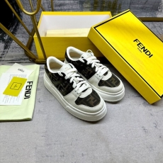 Fendi Low Shoes